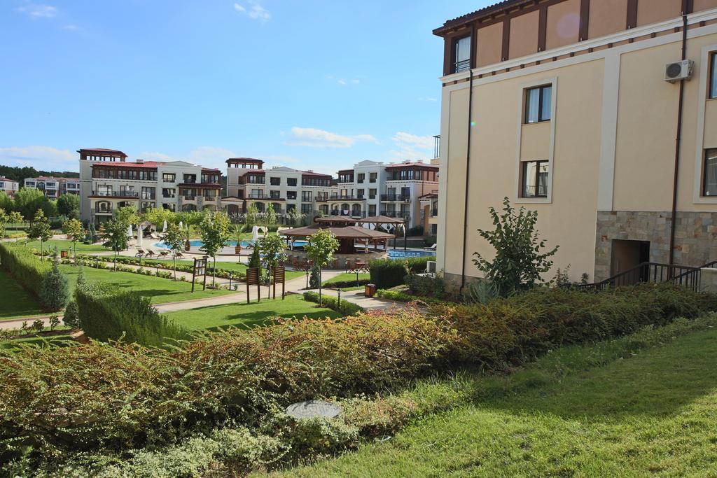 Menada Kavaci Sozopol Apartments Eksteriør billede